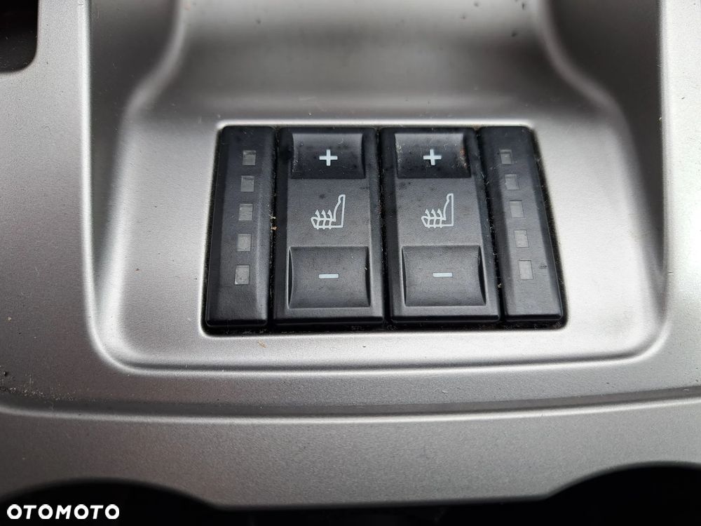 Ford S-Max - 25