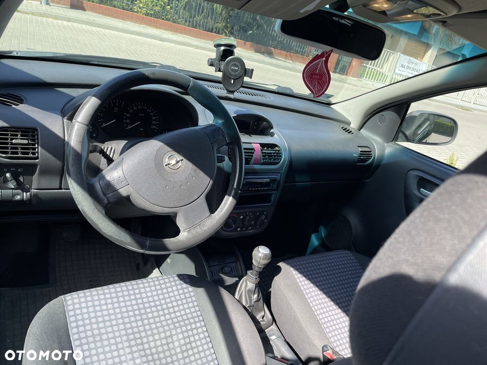 Opel Corsa - 6