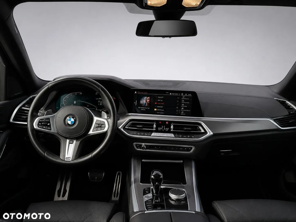 BMW X5 xDrive40i - 14