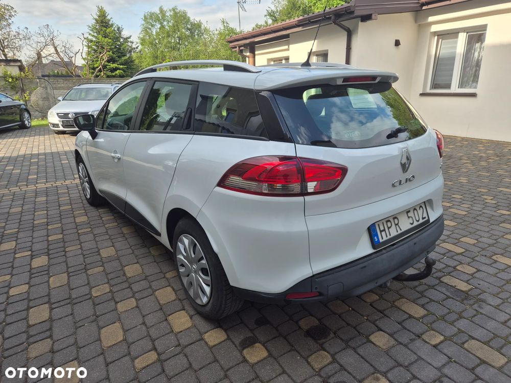 Renault Clio - 6