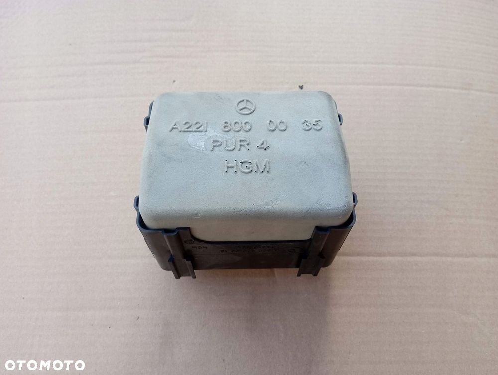 MERCEDES W212 POMPKA FOTELA A2218000035 - 1