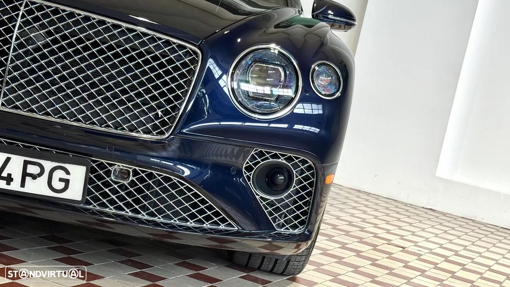 Bentley Continental GT W12 - 9