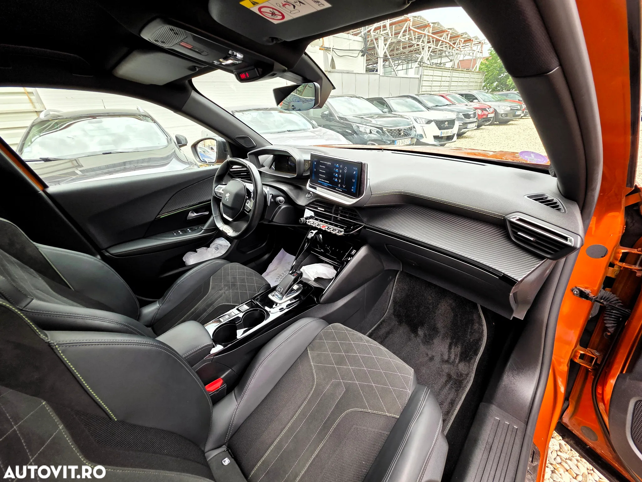 Peugeot 2008 PureTech 155 EAT8 GT Pack - 15