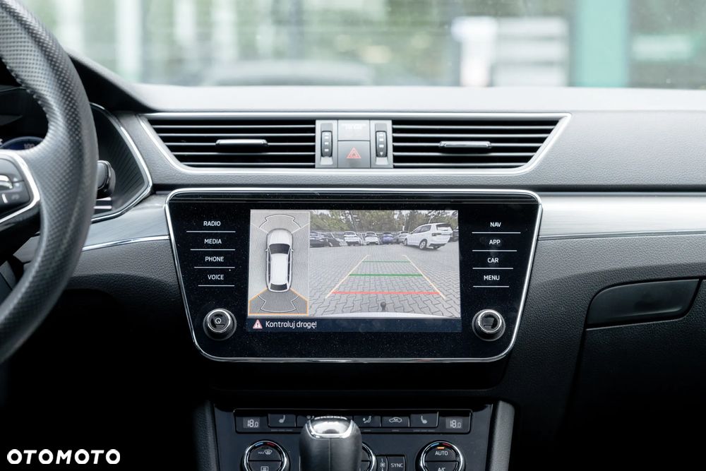 Skoda Superb 2.0 TSI 4x4 Scout DSG - 31