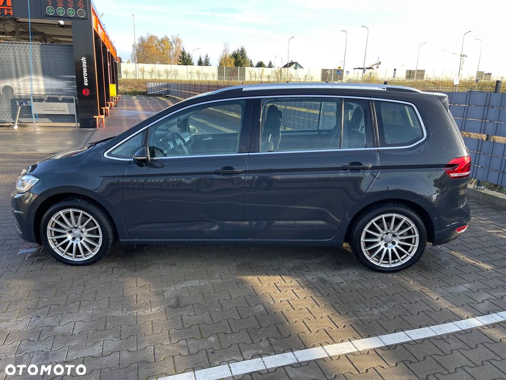 Volkswagen Touran 1.4 TSI (BlueMotion Technology) DSG Highline - 8