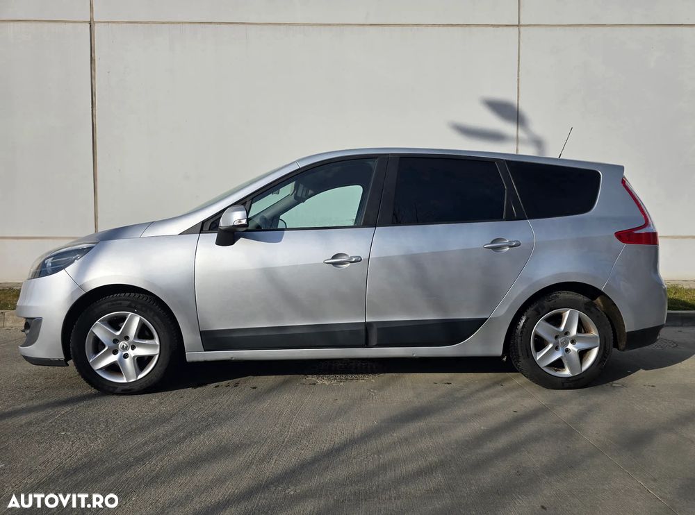 Renault Grand Scenic dCi 110 EDC Paris - 3