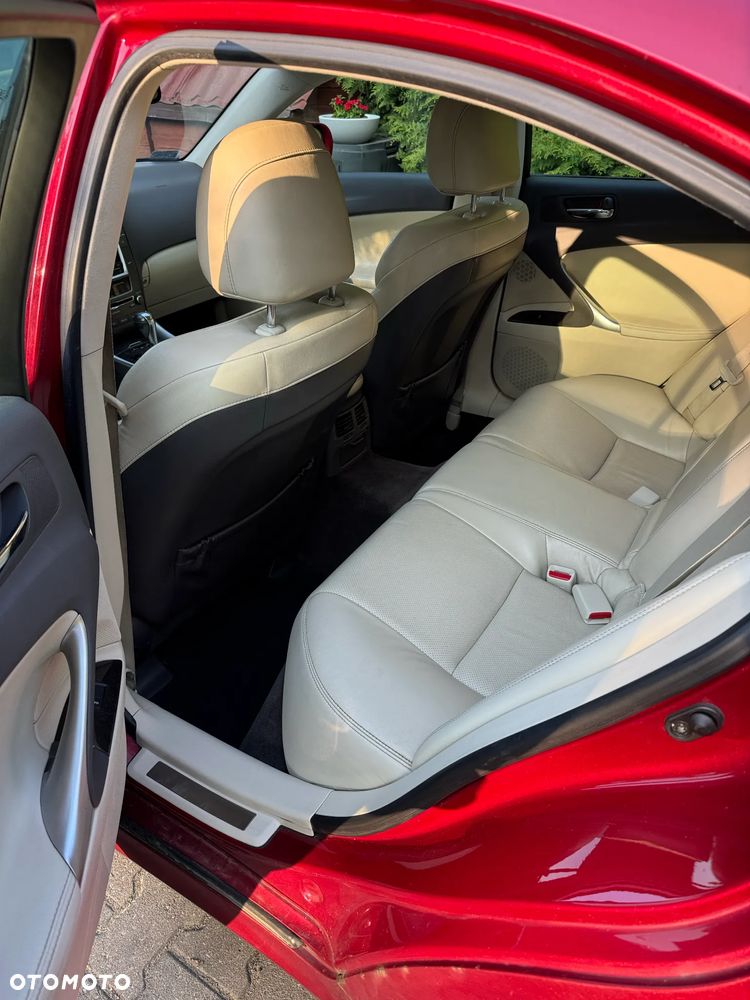 Lexus IS 250 Prestige - 14