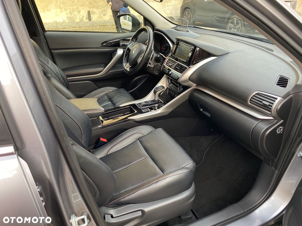 Mitsubishi Eclipse Cross 1.5 T-MIVEC ClearTec CVT 2WD Top - 35