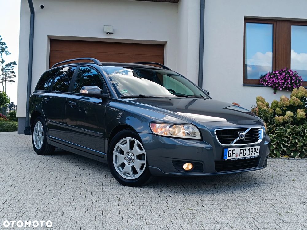 Volvo V50
