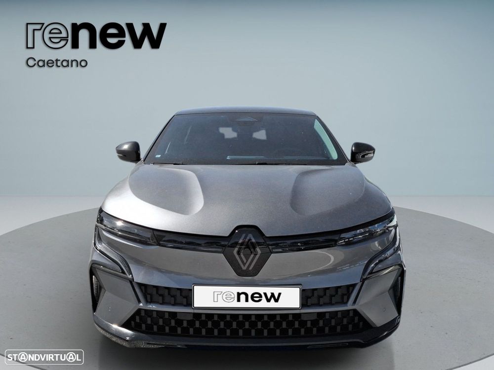 Renault Mégane E-Tech - 2