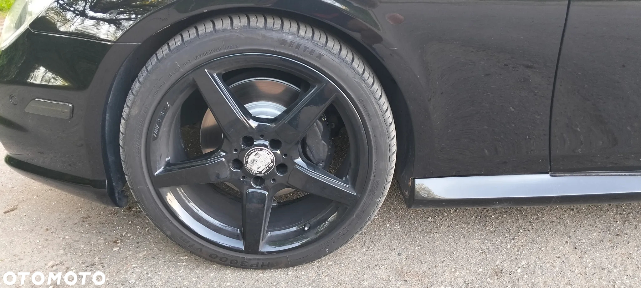 Mercedes-Benz CLS 500 - 21