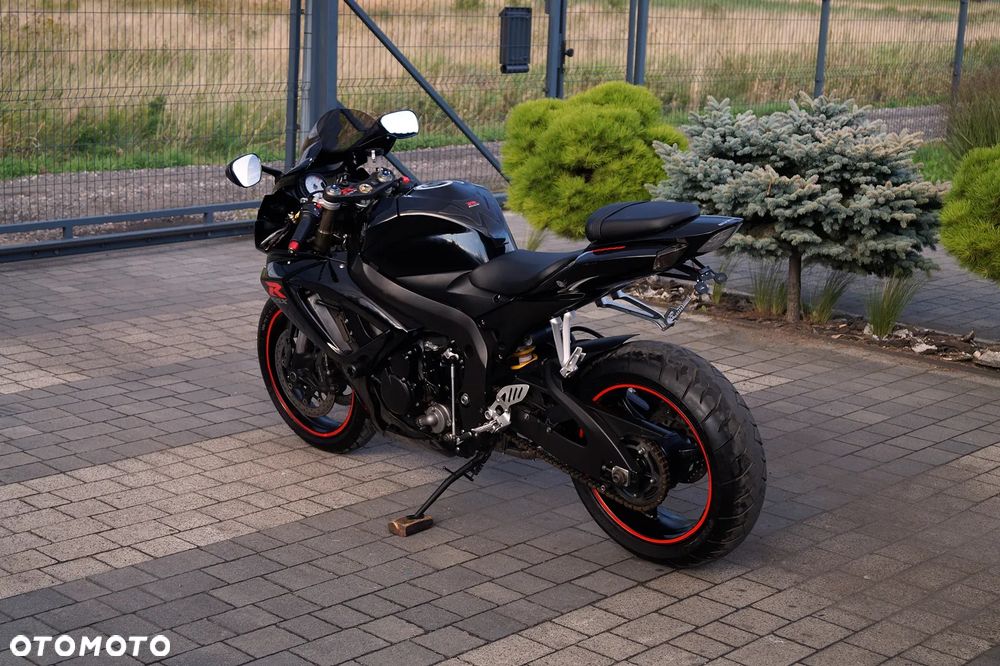 Suzuki GSX-R - 9
