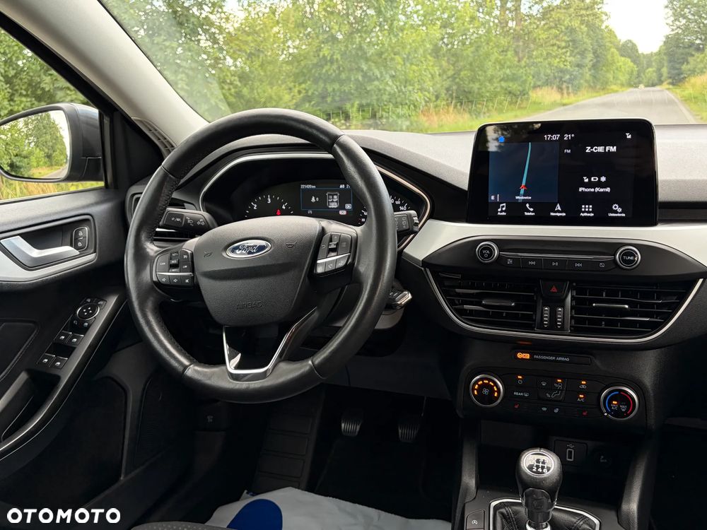 Ford Focus 1.5 EcoBlue Start-Stopp-System TITANIUM DESIGN - 26