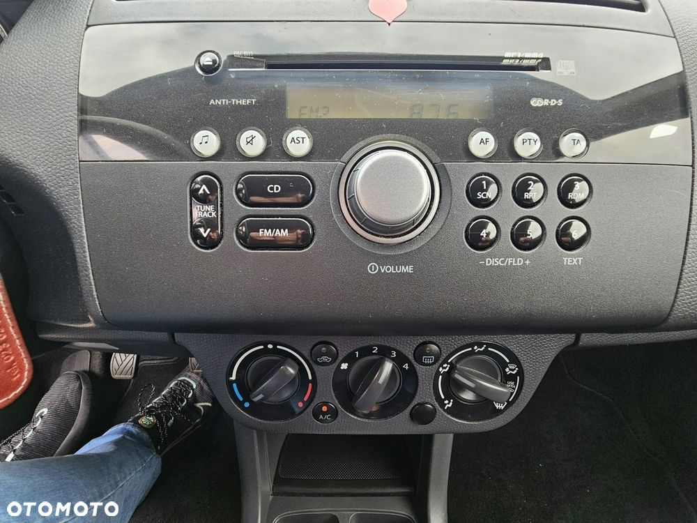 Suzuki Swift - 23