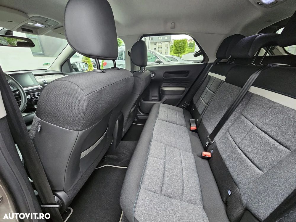 Citroën C4 Cactus 1.2 PureTech S&S EAT6 Shine - 13