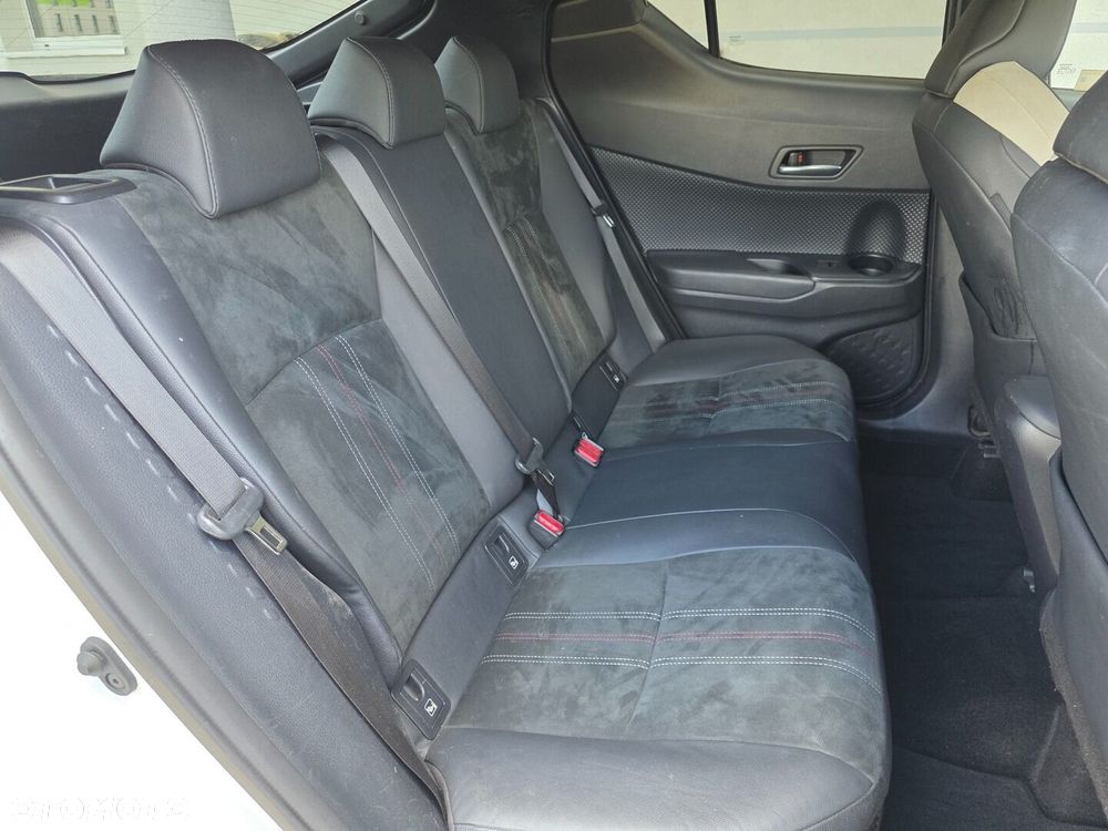 Toyota C-HR 2.0 Hybrid GR Sport - 21