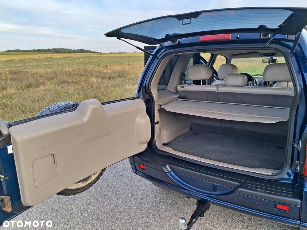 Jeep Cherokee - 27