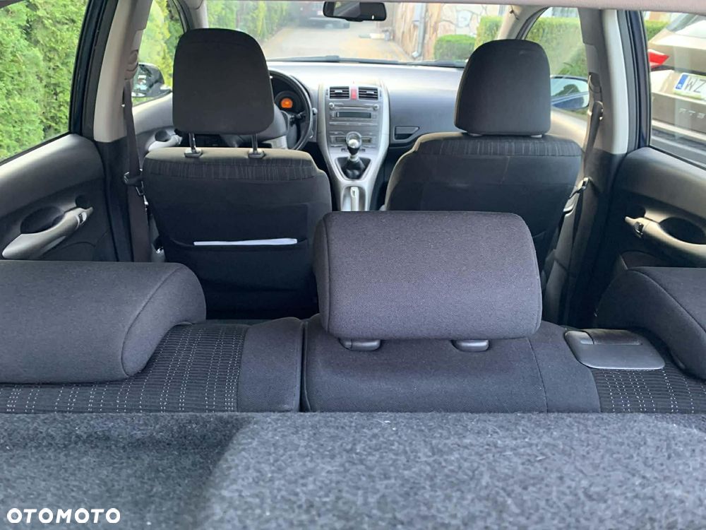 Toyota Auris 2.0 D-4D Luna - 5