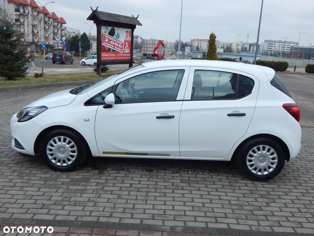 Opel Corsa 1.4 16V Cosmo - 5