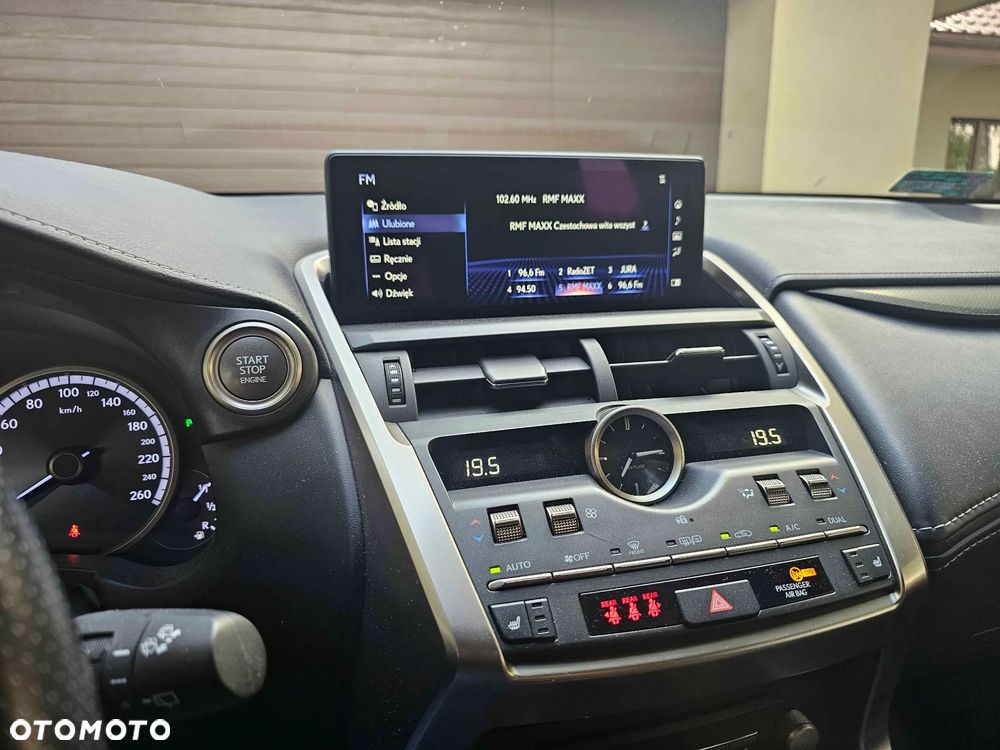Lexus NX 300 F Sport AWD - 5