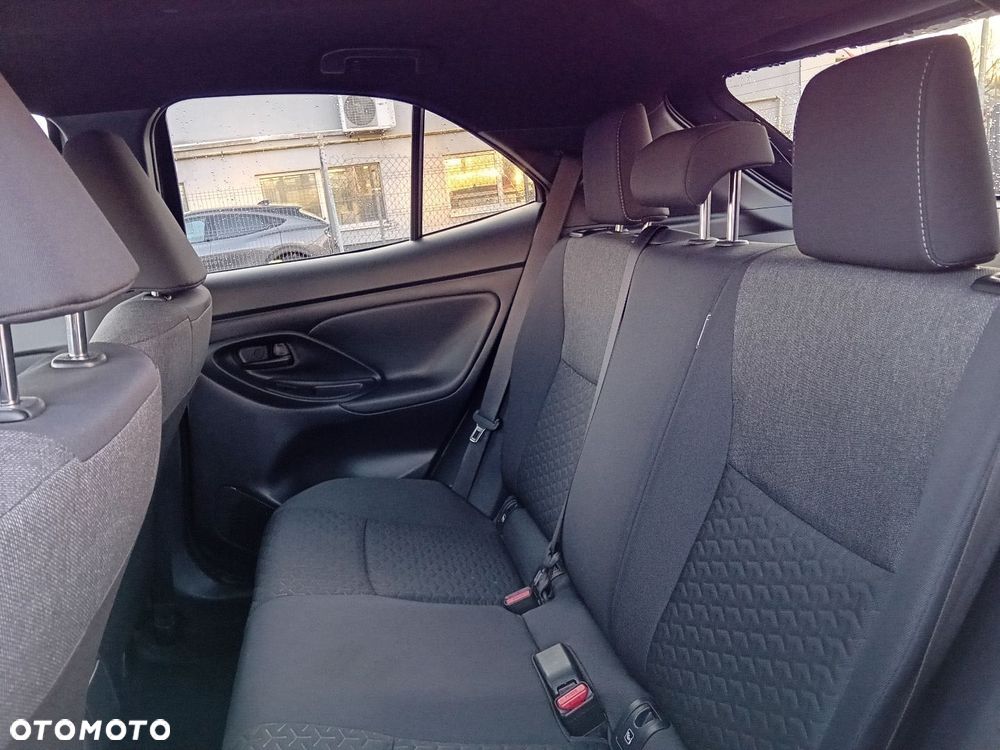 Toyota Yaris Cross Hybrid 1.5 Comfort - 29