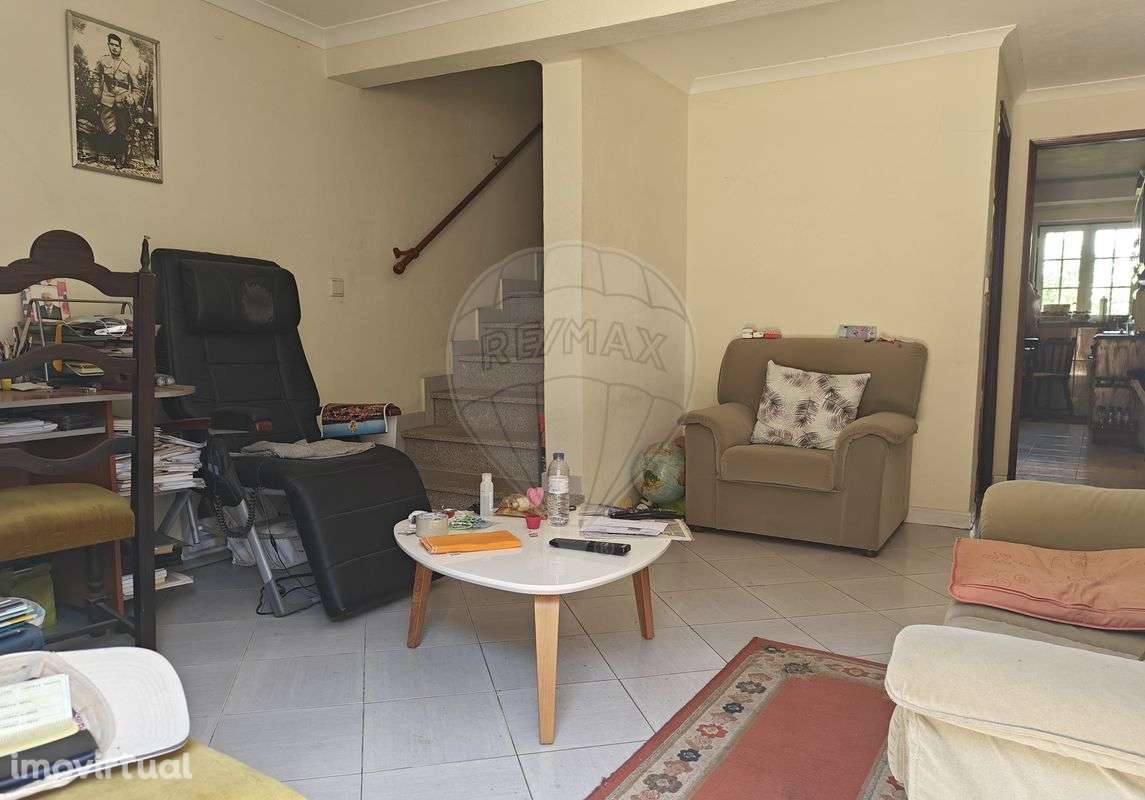 Moradia T2 para venda - Grande imagem: 3/37