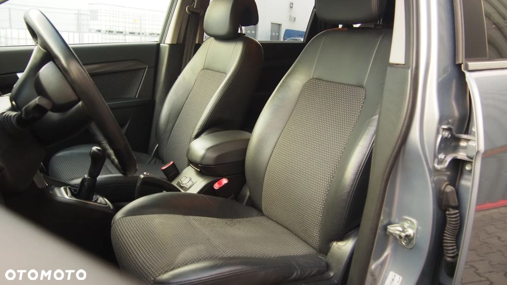 Chevrolet Captiva 2.4 2WD 7 Sitzer LS Family Edition - 20