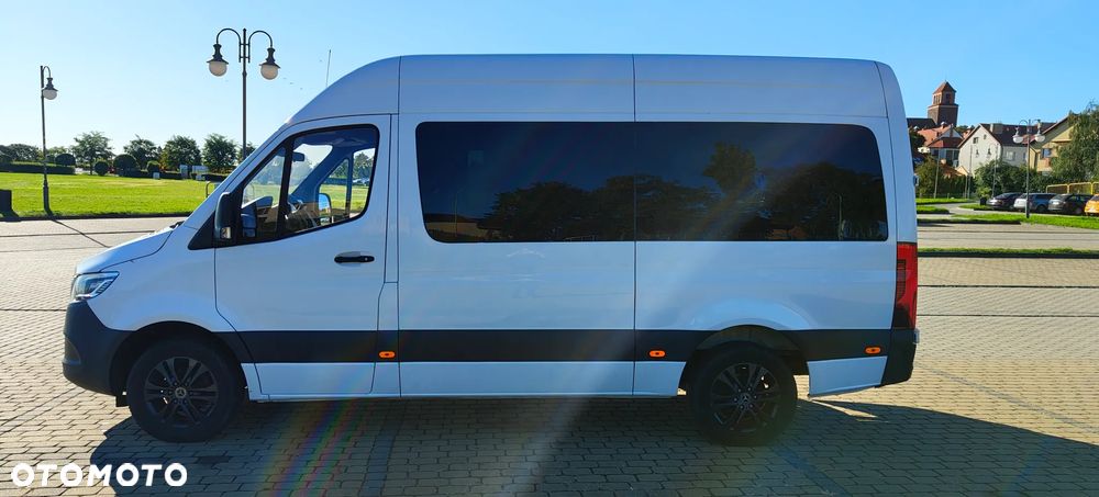 Mercedes-Benz Sprinter - 4