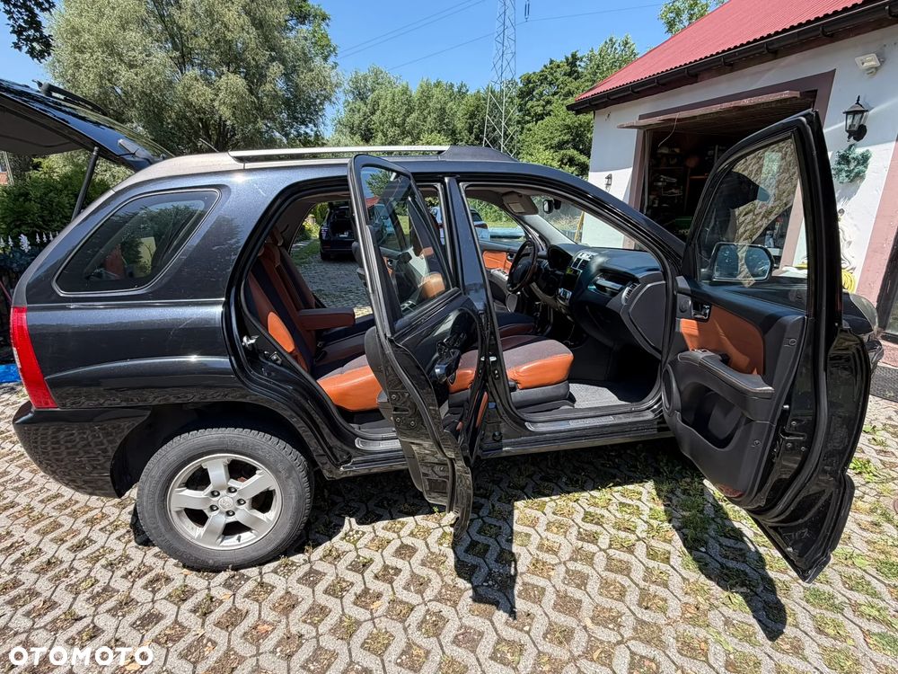 Kia Sportage 2.0 Tour - 8