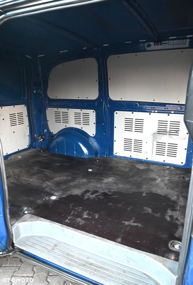 Mercedes-Benz Vito - 30