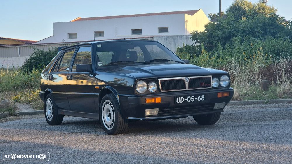 Lancia Delta 1.6 HF Turbo - 14