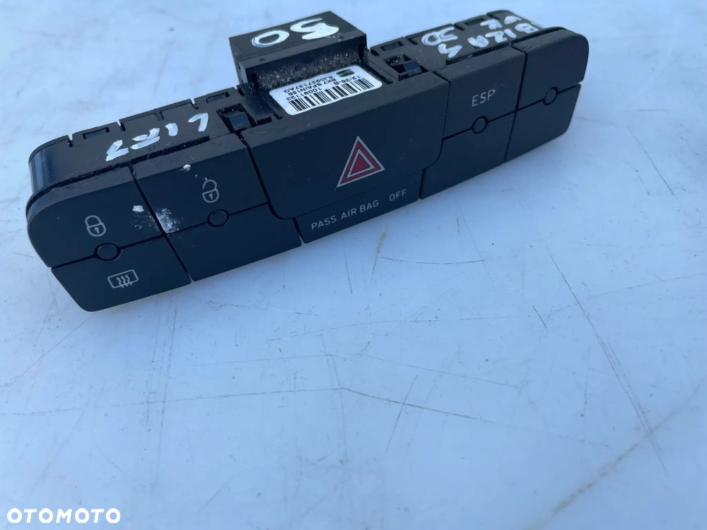 Panel przełączników ESP Awaryjnych Seat Ibiza IV 6J0927137AG - 2
