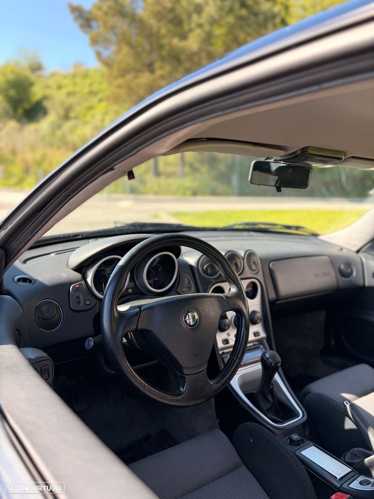 Alfa Romeo GTV 1.8 TS - 24