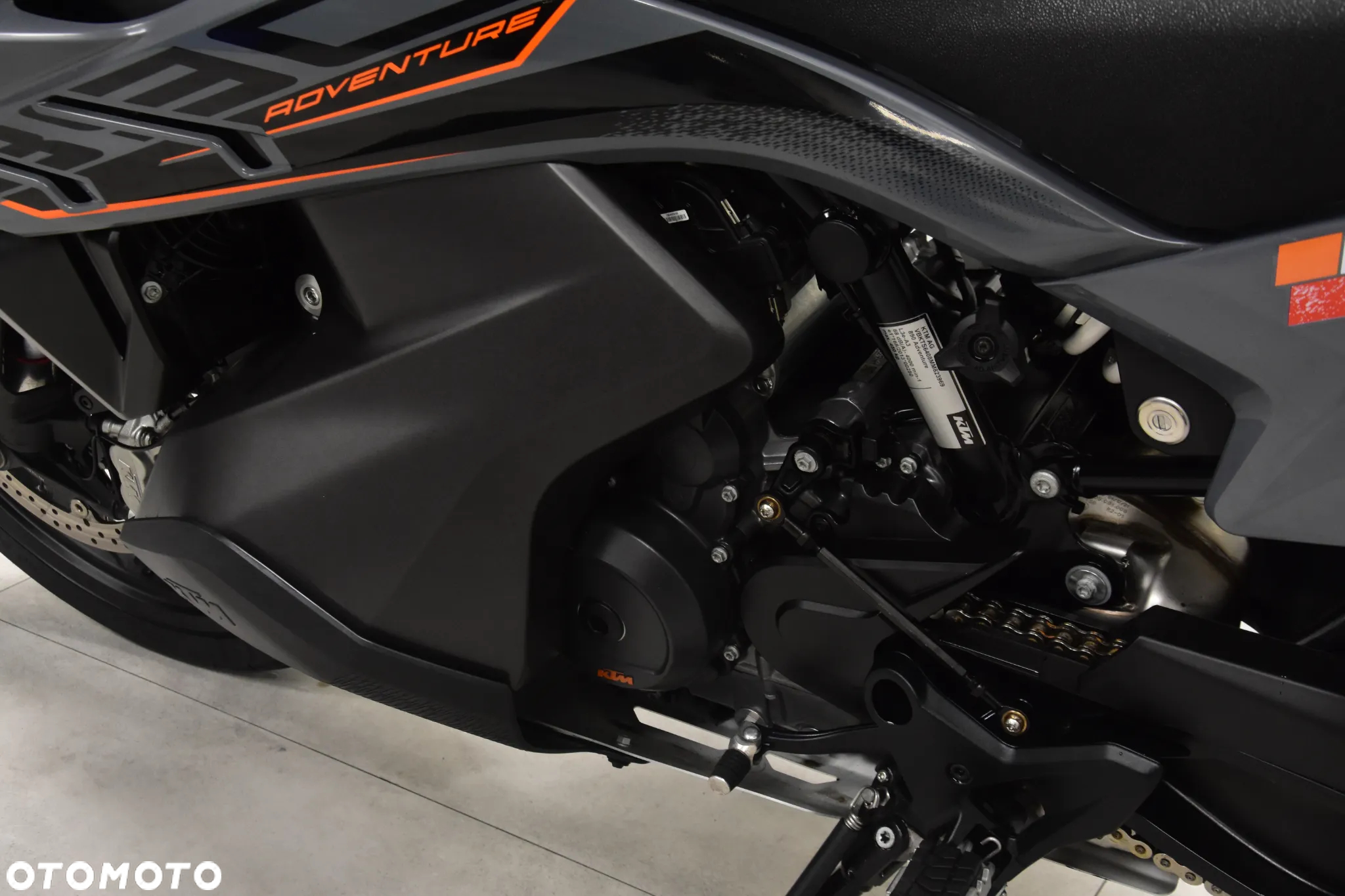 KTM Adventure - 36
