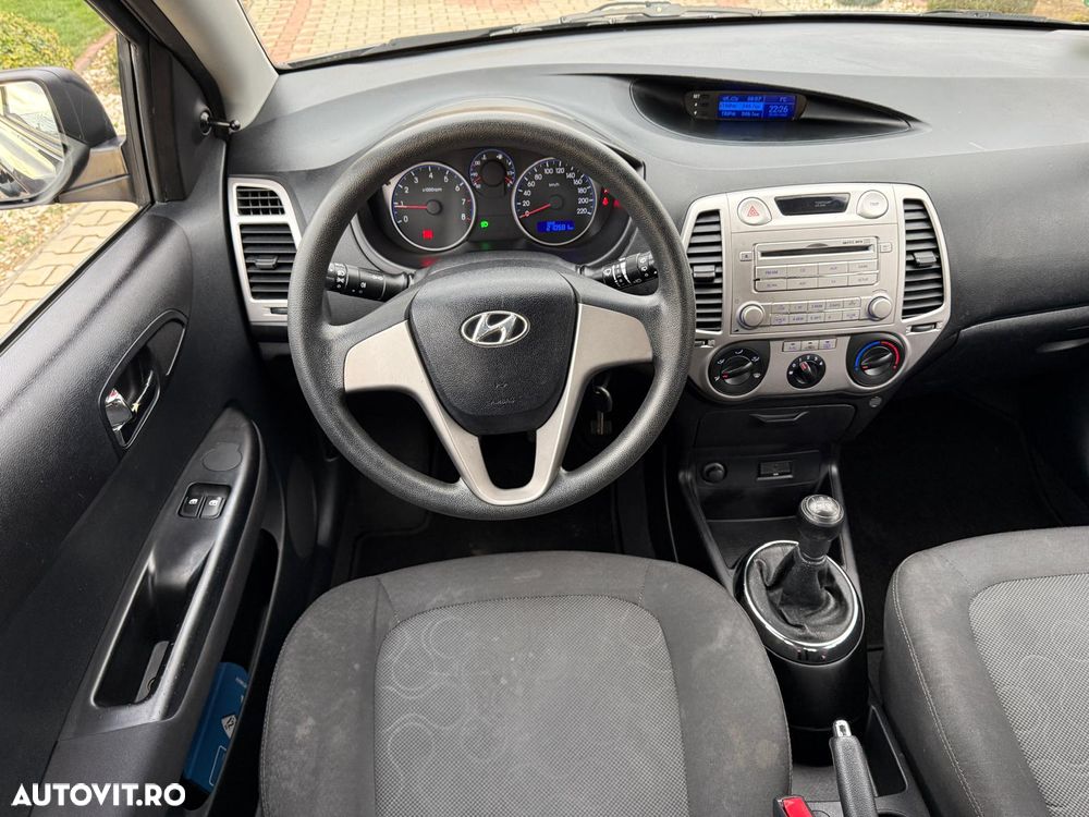 Hyundai i20 1.2 Comfort - 24