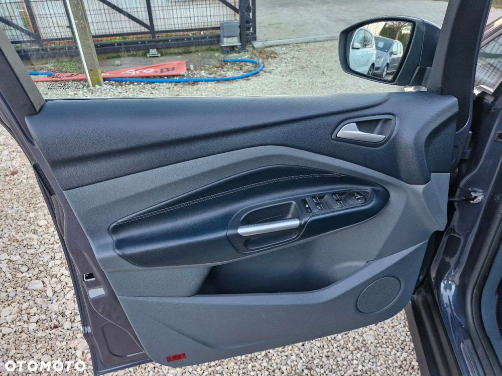 Ford C-MAX 2.0 TDCi Titanium - 16