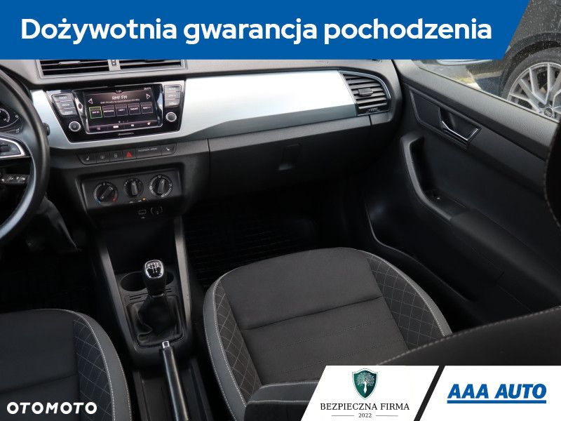 Skoda Fabia - 9