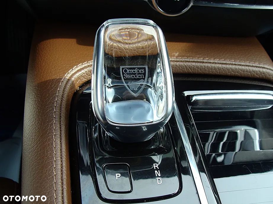 Volvo V60 T6 AWD Recharge Geartronic Inscription Expression - 26