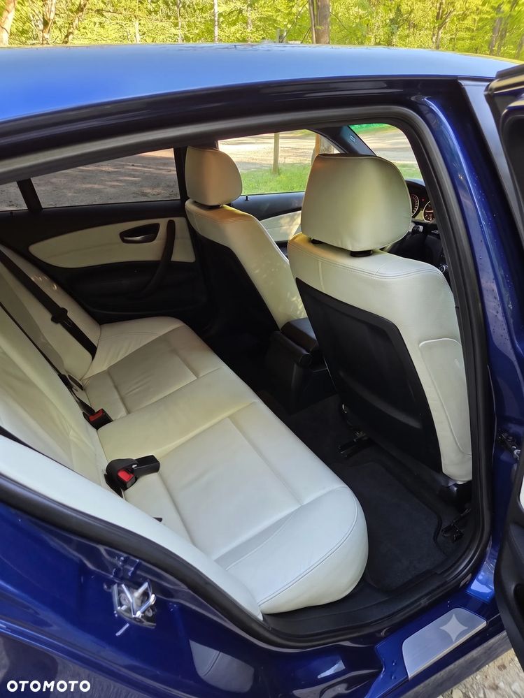 BMW Seria 1 - 8