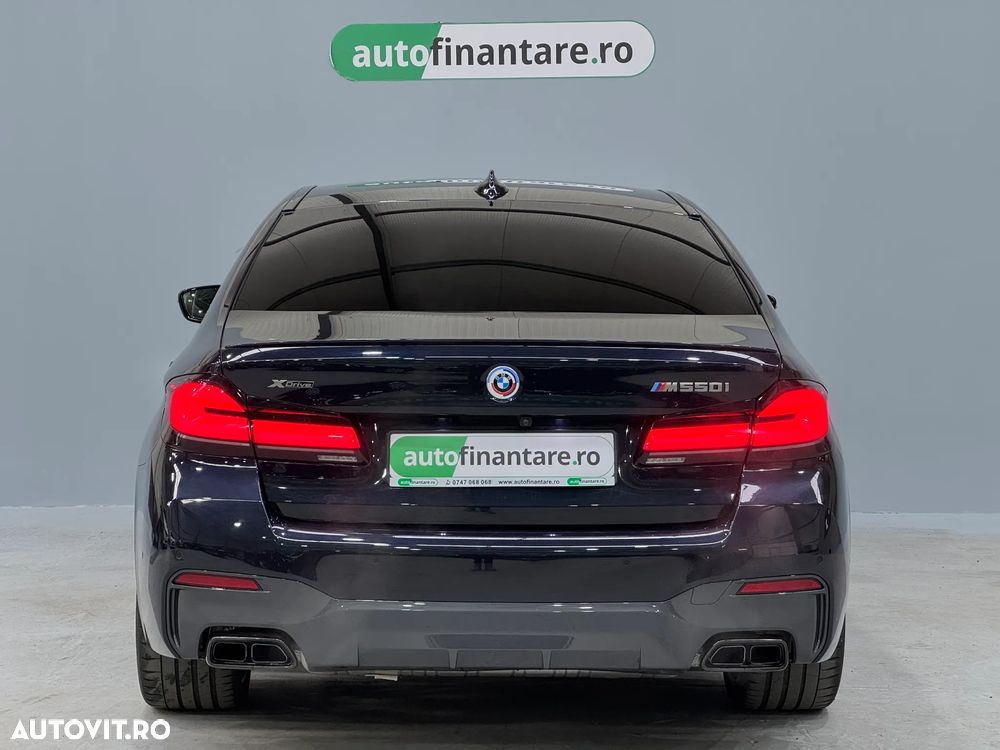 BMW M5 M550i xDrive AT - 5