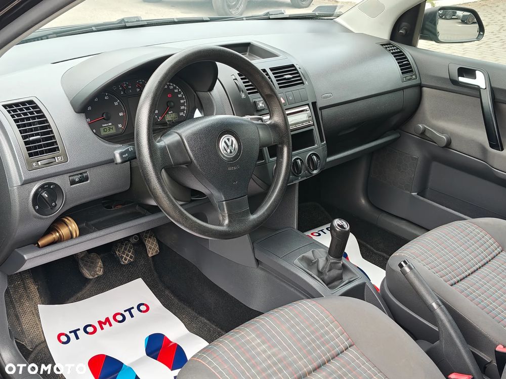 Volkswagen Polo 1.2 Tour - 18