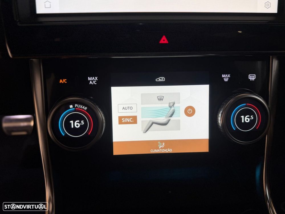 Jaguar XE 2.0 i4 R-Dynamic HSE - 18