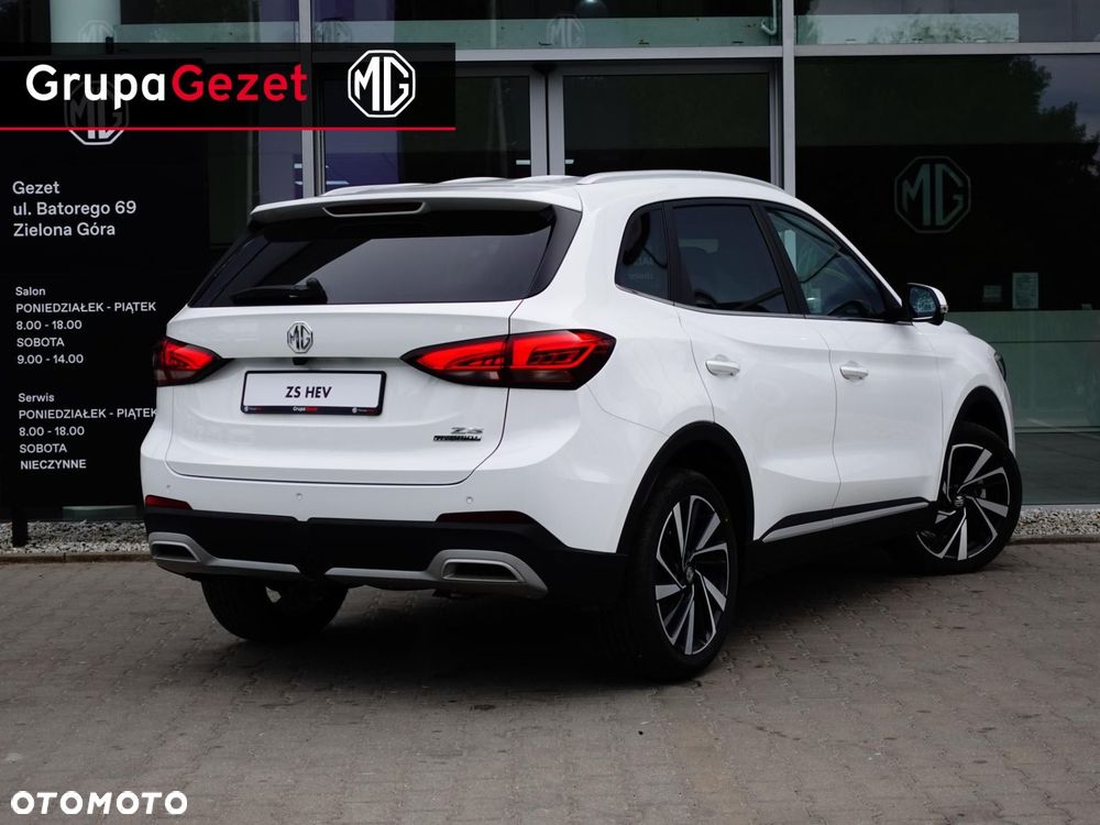 MG ZS - 4