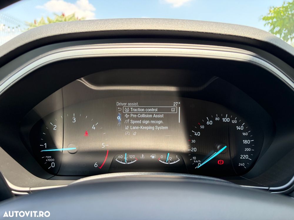 Ford Focus 1.5 EcoBlue Connected - 16