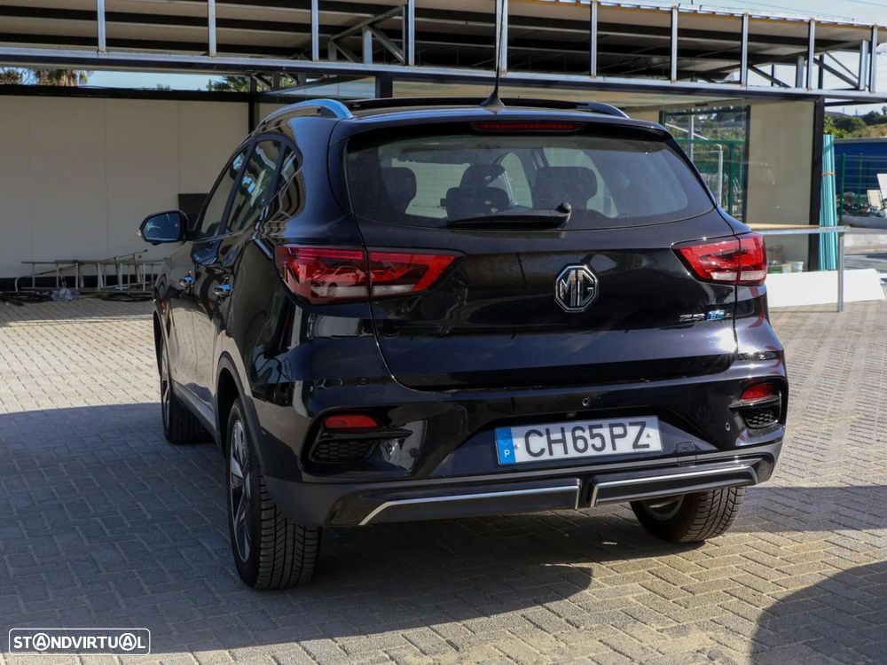MG ZS Maximal Luxury - 3