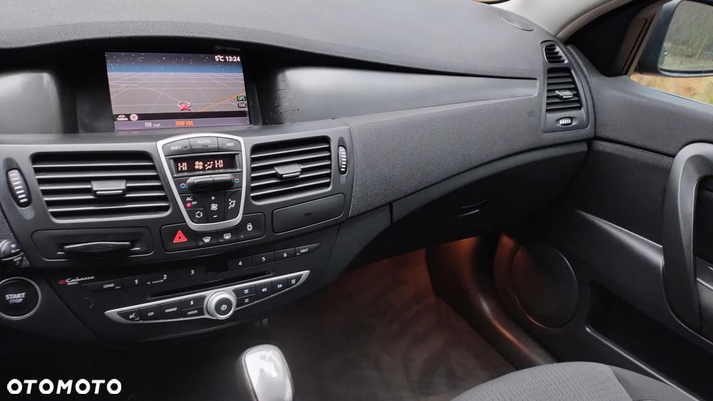 Renault Laguna dCi 150 FAP Dynamique - 25