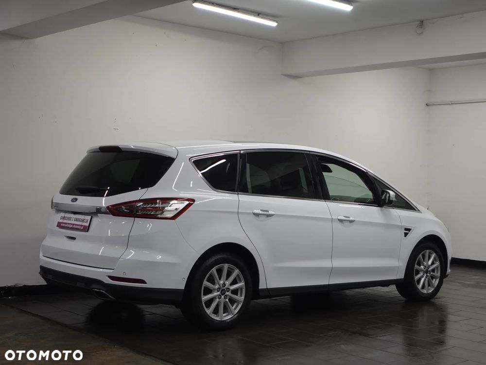 Ford S-Max 2.0 TDCi Titanium PowerShift - 8