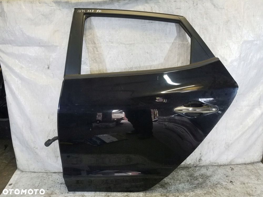 DRZWI TYŁ PRAWE HYUNDAI IX35 KOD PAE - 7