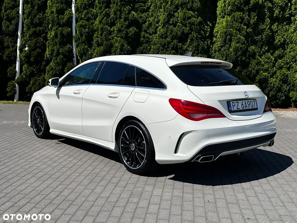 Mercedes-Benz CLA 180 7G-DCT AMG Line - 3