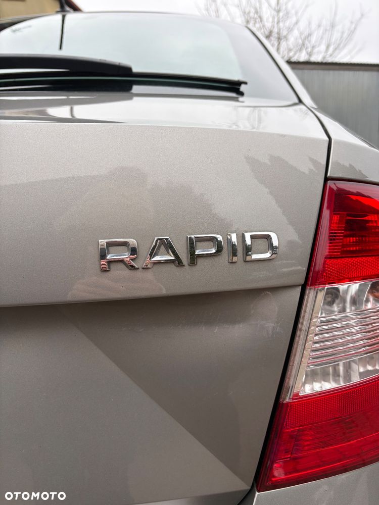 Skoda RAPID 1.6 TDI DPF Ambition - 9